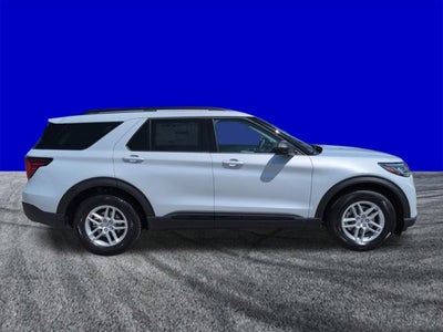 2026 Ford Explorer Active with 200A Pkg
