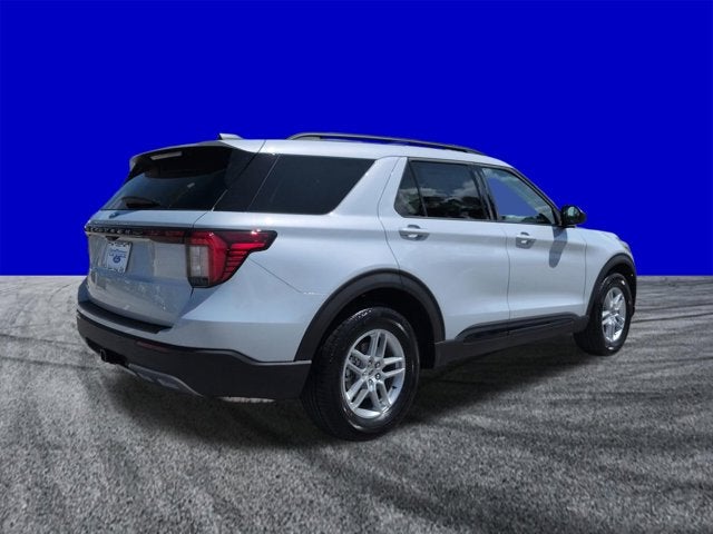 2026 Ford Explorer Active with 200A Pkg