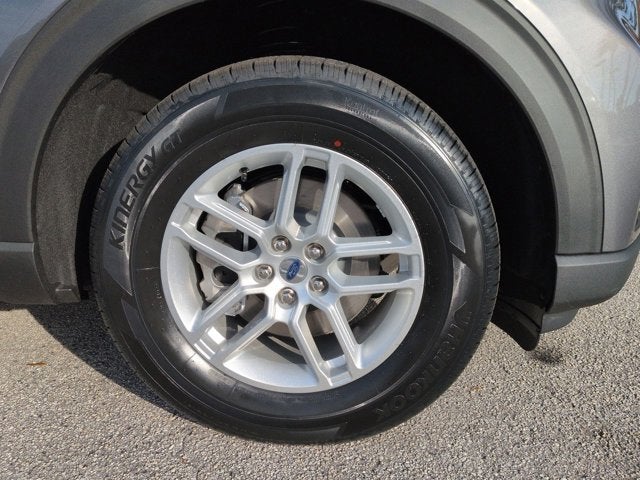 2026 Ford Explorer Active with 200A Pkg