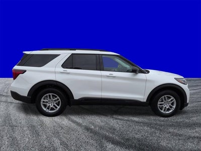 2026 Ford Explorer Active with 200A Pkg