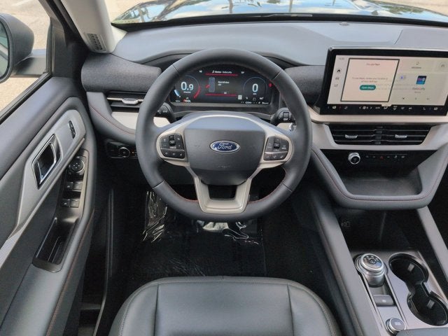 2026 Ford Explorer Active with 200A Pkg