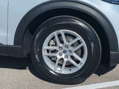 2026 Ford Explorer Active with 200A Pkg