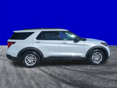 2026 Ford Explorer Active with 200A Pkg
