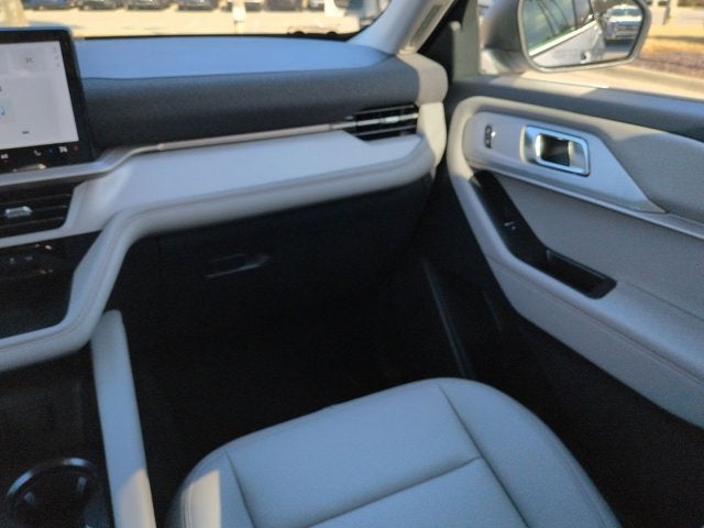 2026 Ford Explorer Active with 200A Pkg