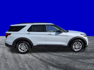 2026 Ford Explorer Active with 200A Pkg
