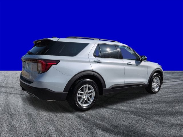 2026 Ford Explorer Active with 200A Pkg