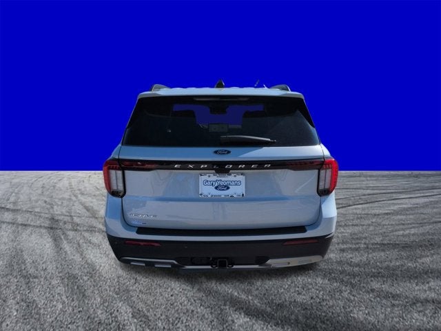 2026 Ford Explorer Active with 200A Pkg