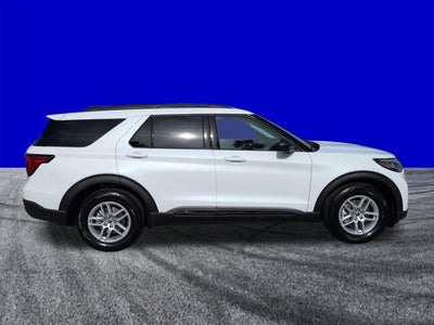 2026 Ford Explorer Active with 200A Pkg