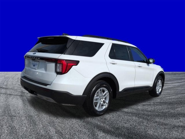 2026 Ford Explorer Active with 200A Pkg
