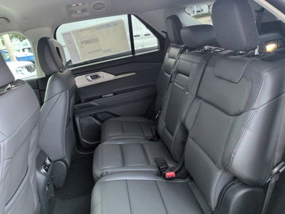 2026 Ford Explorer Active with 200A Pkg