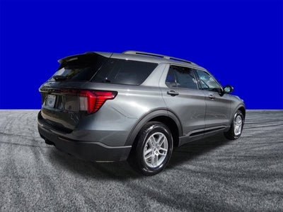 2026 Ford Explorer Active with 200A Pkg