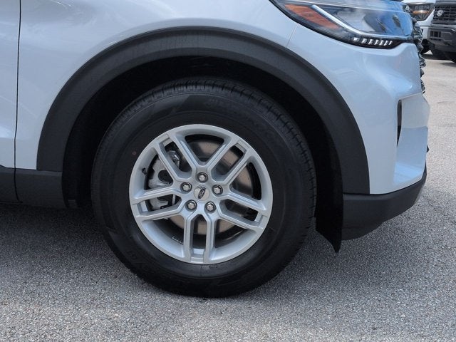 2026 Ford Explorer Active with 200A Pkg