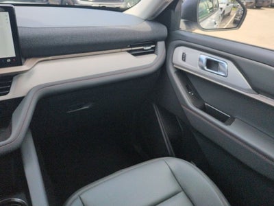 2026 Ford Explorer Active with 200A Pkg