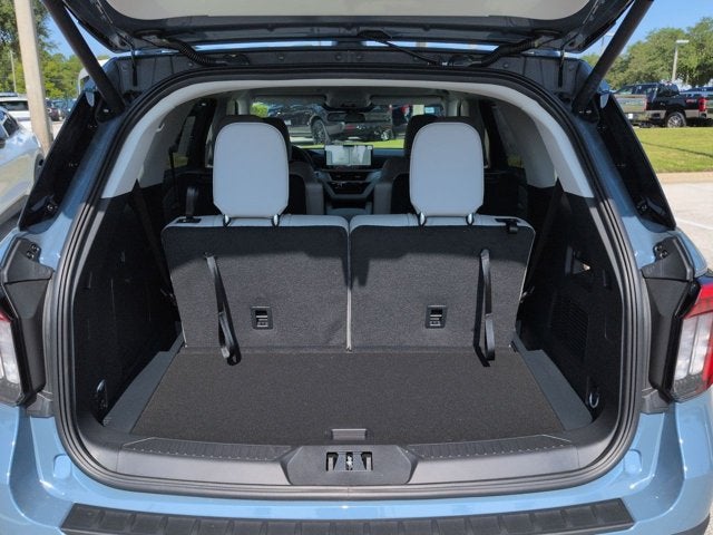 2026 Ford Explorer Active with 200A Pkg