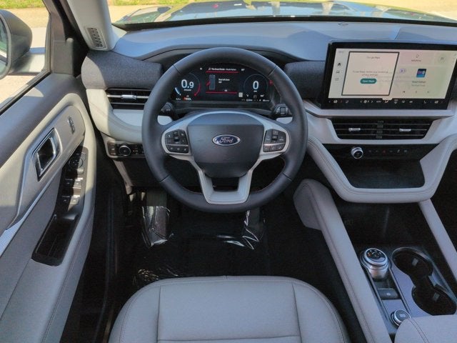 2026 Ford Explorer Active with 200A Pkg
