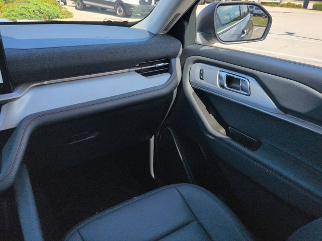 2026 Ford Explorer Active with 200A Pkg