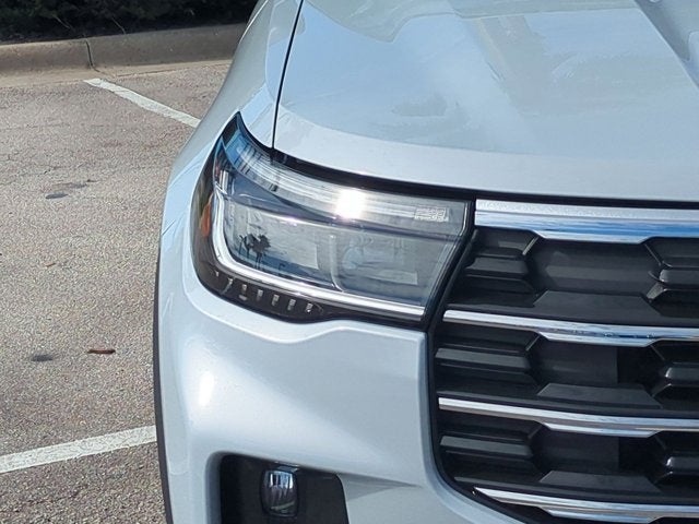 2026 Ford Explorer Active with 200A Pkg