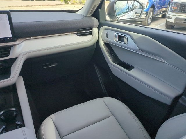 2026 Ford Explorer Active with 200A Pkg