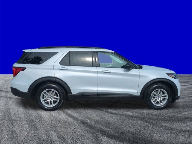 2026 Ford Explorer Active with 200A Pkg