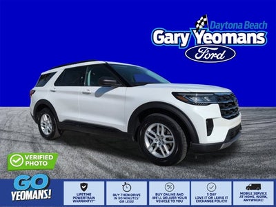 2026 Ford Explorer Active with 200A Pkg