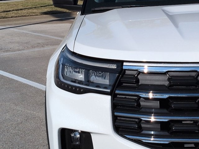 2026 Ford Explorer Active with 200A Pkg