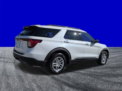 2026 Ford Explorer Active with 200A Pkg