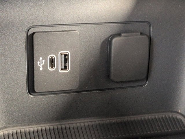 2026 Ford Explorer Active with 200A Pkg
