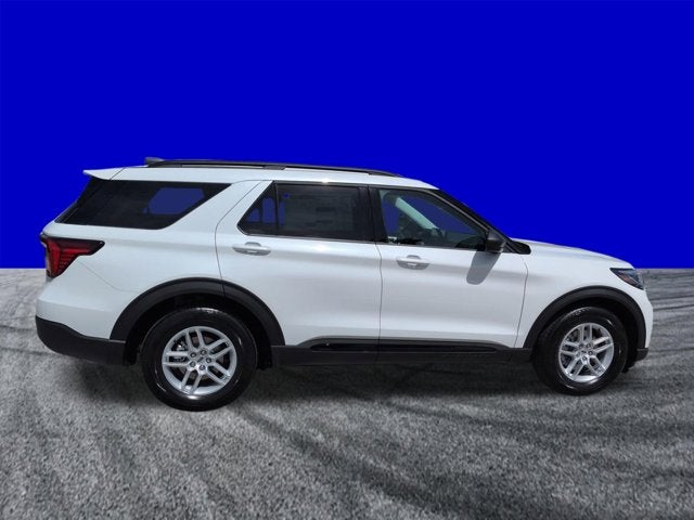 2026 Ford Explorer Active with 200A Pkg