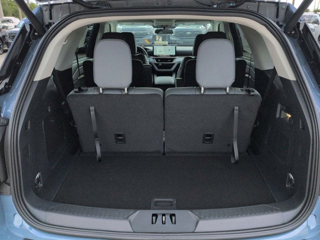 2026 Ford Explorer Active with 200A Pkg