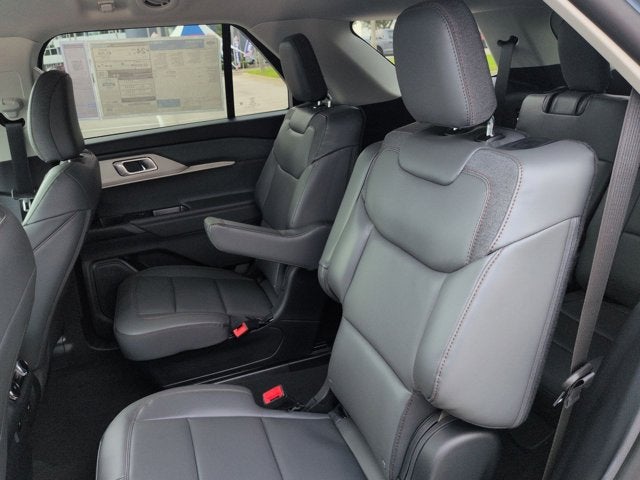 2026 Ford Explorer Active with 200A Pkg