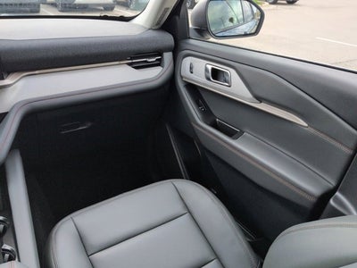 2026 Ford Explorer Active with 200A Pkg