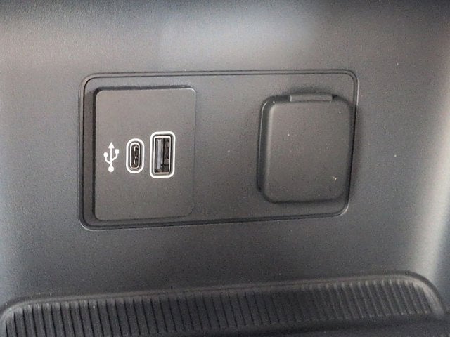 2026 Ford Explorer Active with 200A Pkg