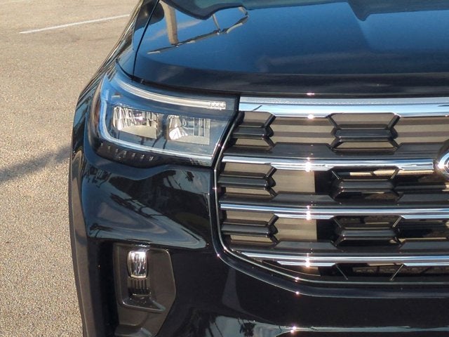 2026 Ford Explorer Active with 200A Pkg