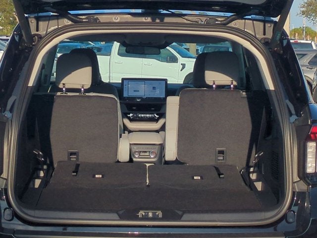 2026 Ford Explorer Active with 200A Pkg