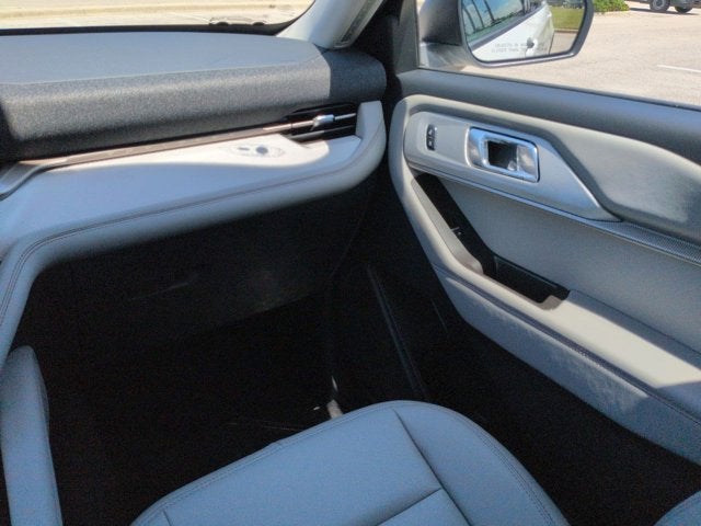 2026 Ford Explorer Active with 200A Pkg