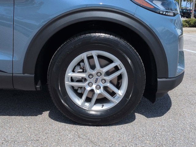 2026 Ford Explorer Active with 200A Pkg
