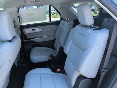 2026 Ford Explorer Active with 200A Pkg