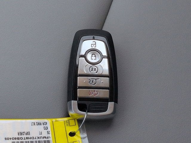2026 Ford Explorer Active with 200A Pkg