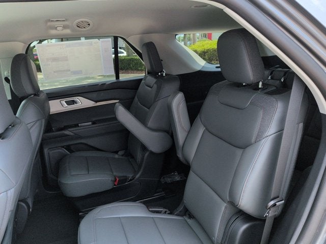 2026 Ford Explorer Active with 200A Pkg