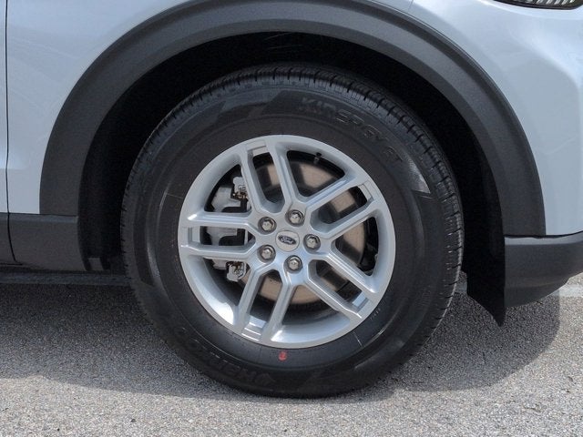 2026 Ford Explorer Active with 200A Pkg