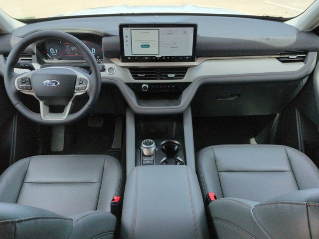 2026 Ford Explorer Active with 200A Pkg