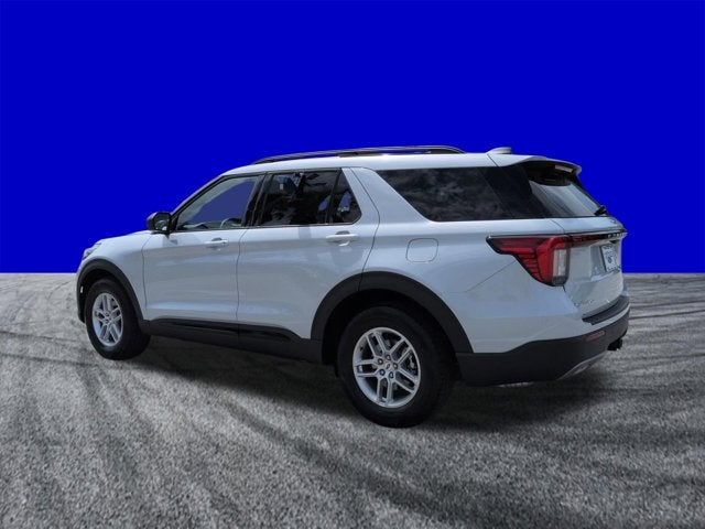 2026 Ford Explorer Active with 200A Pkg
