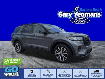 2026 Ford Explorer ST-Line