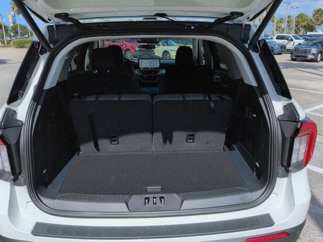 2026 Ford Explorer Active with 200A Pkg