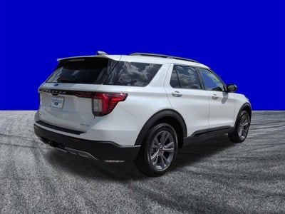 2026 Ford Explorer Active with 200A Pkg