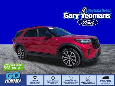 2025 Ford Explorer ST-Line