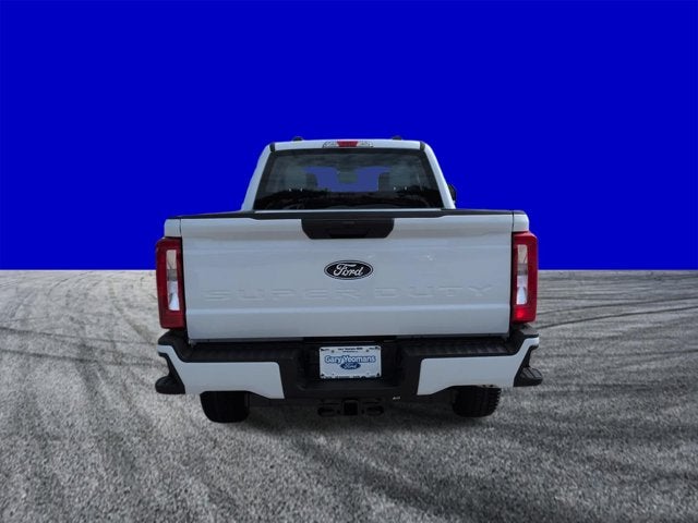 2027 Ford Super Duty F-250 SRW XL