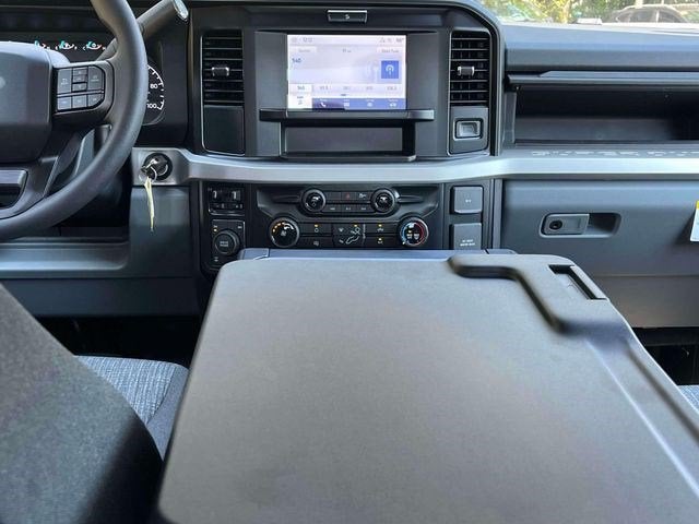 2027 Ford Super Duty F-250 SRW Base