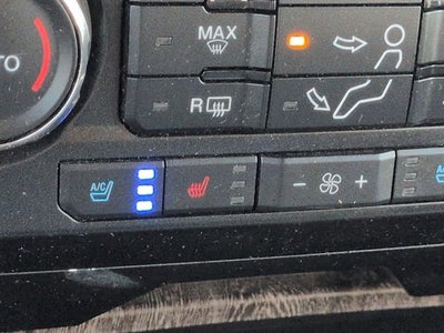 2017 Ford Super Duty F-250 SRW Lariat