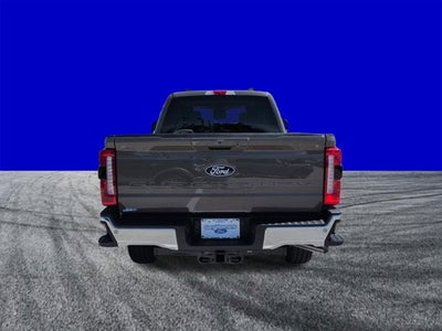 2027 Ford Super Duty F-250 SRW F-250® Lariat®